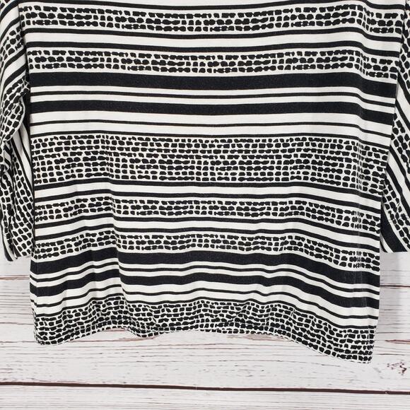 Chico's Women's Black White Knit Striped Batwing Sleeve Pullover Top Size 0 - Picture 3 of 13